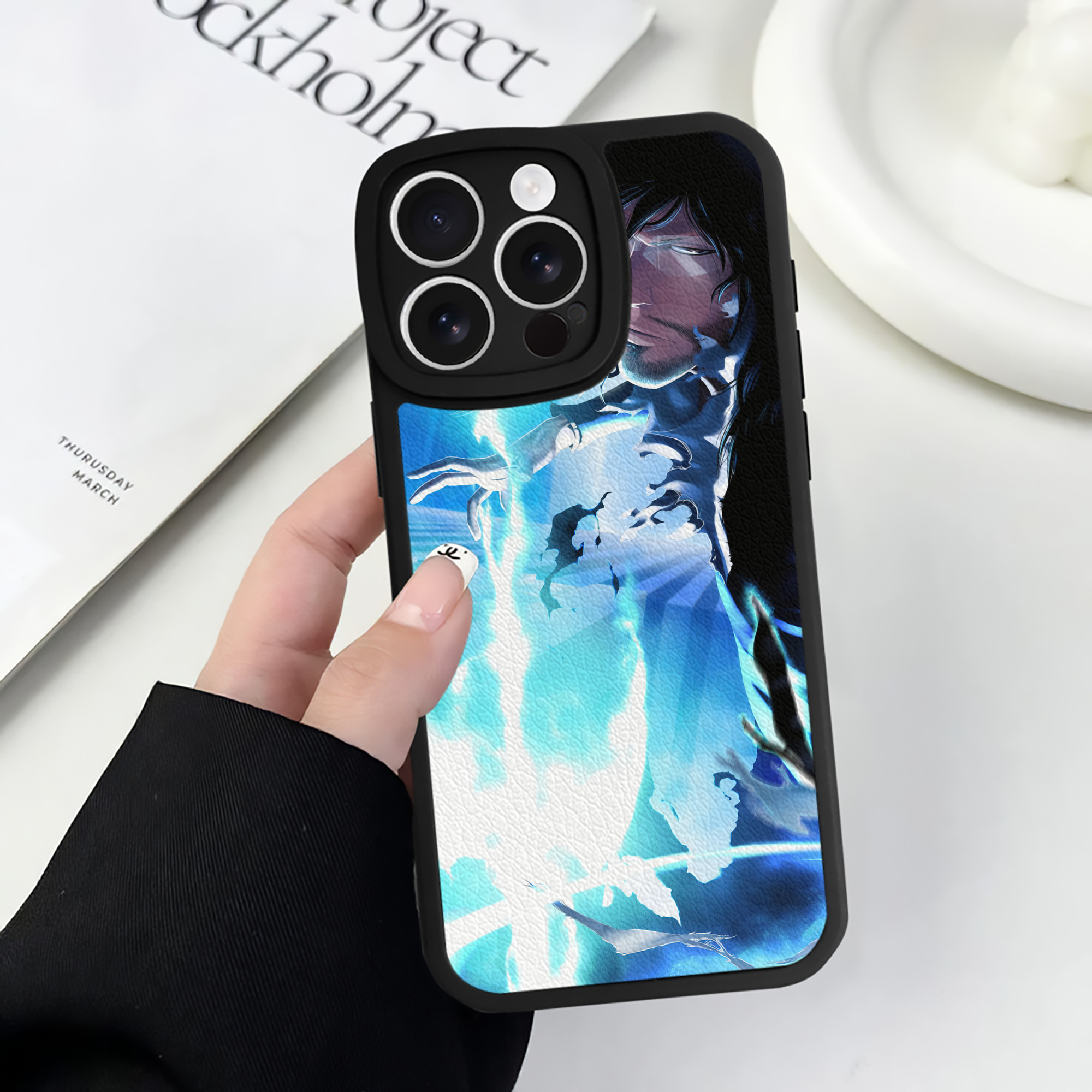 （画像用） ブリーチ BLEACH 【iPhone 16シリーズ対応】シリコンスマホケース（レザー調） 材質：シリコン